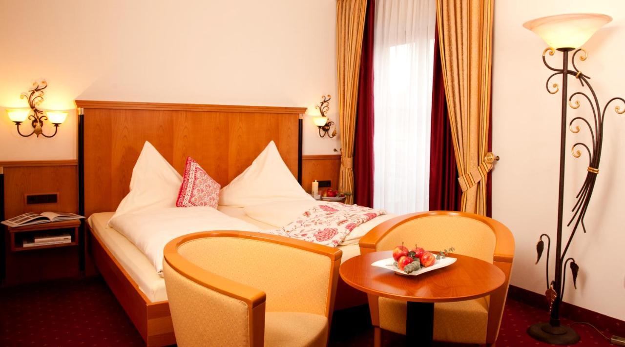 Landhotel Schneider Riedenburg Εξωτερικό φωτογραφία