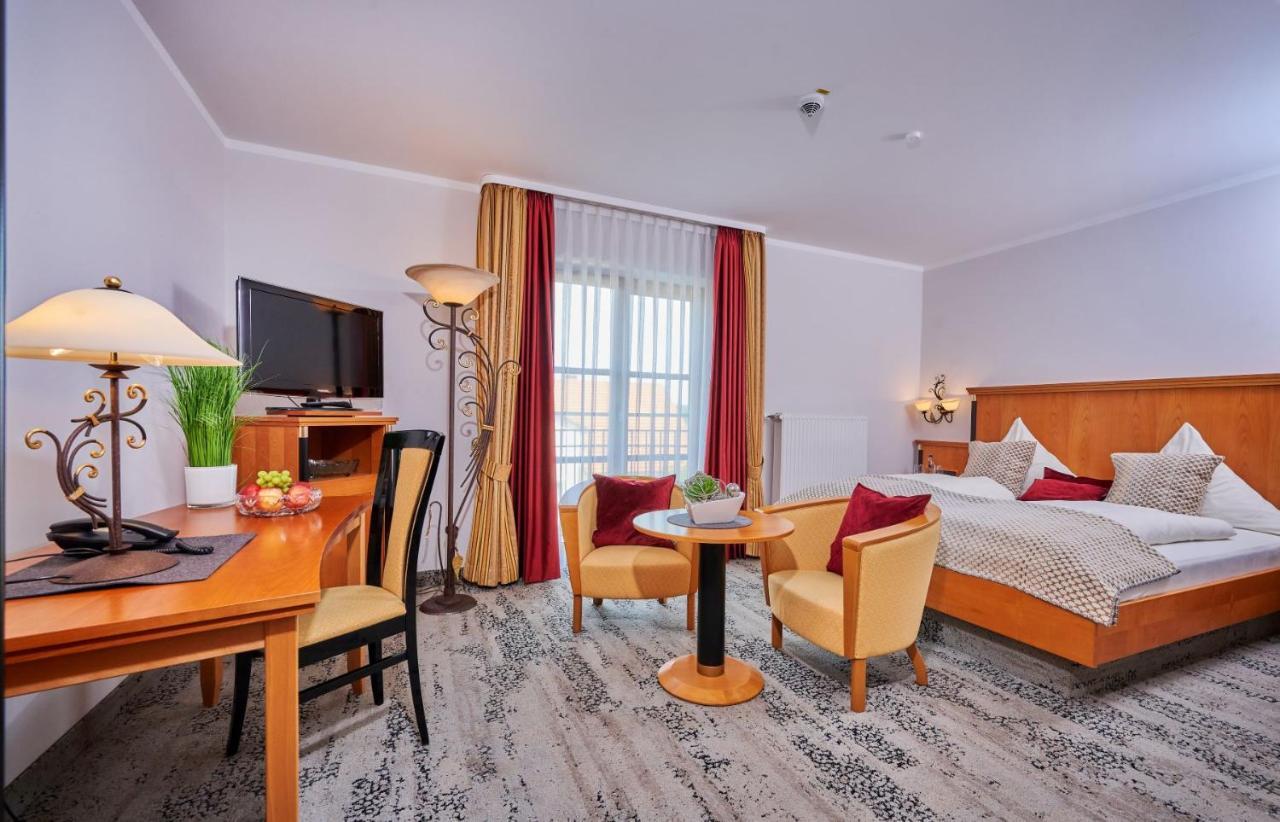 Landhotel Schneider Riedenburg Εξωτερικό φωτογραφία