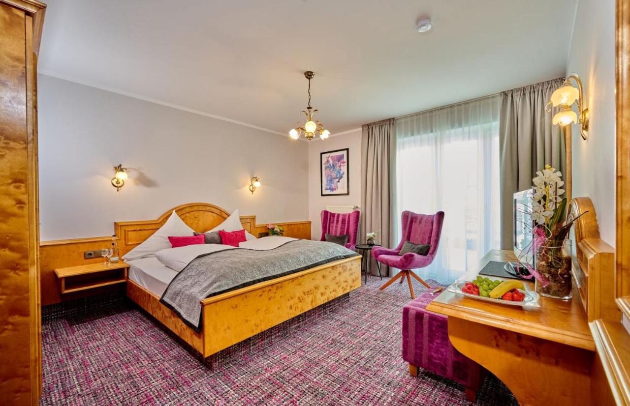 Landhotel Schneider Riedenburg Εξωτερικό φωτογραφία