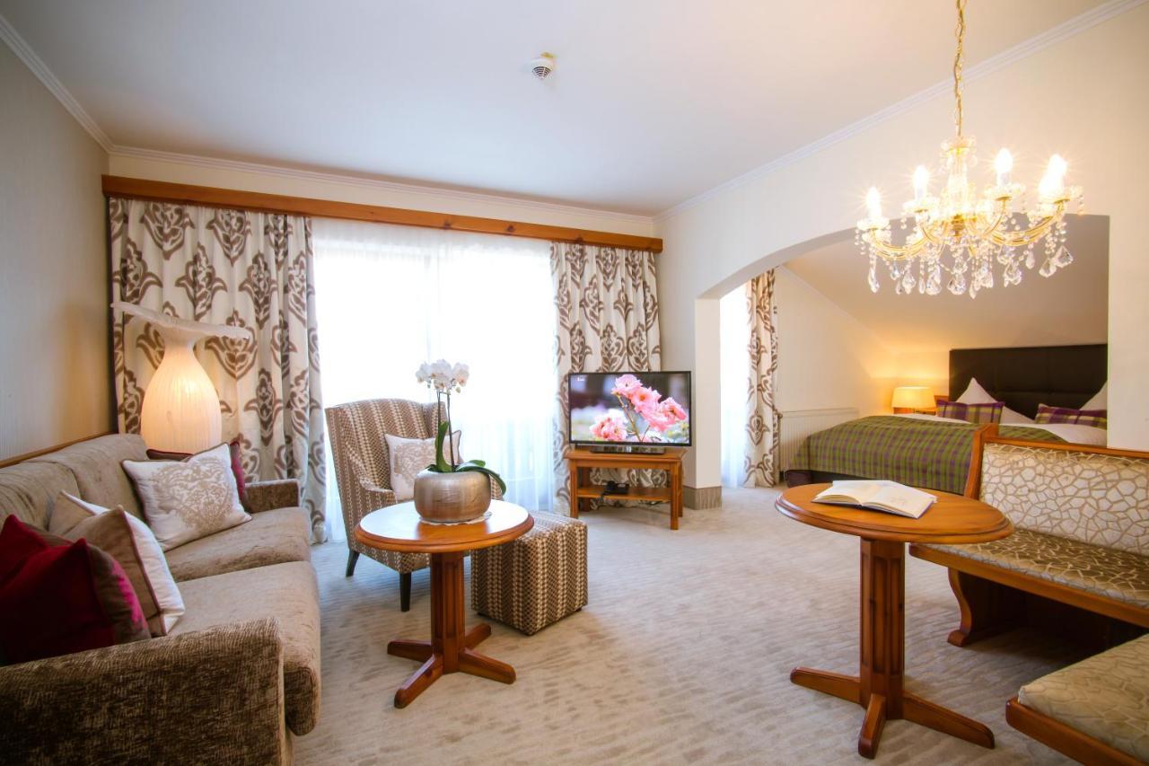 Landhotel Schneider Riedenburg Εξωτερικό φωτογραφία