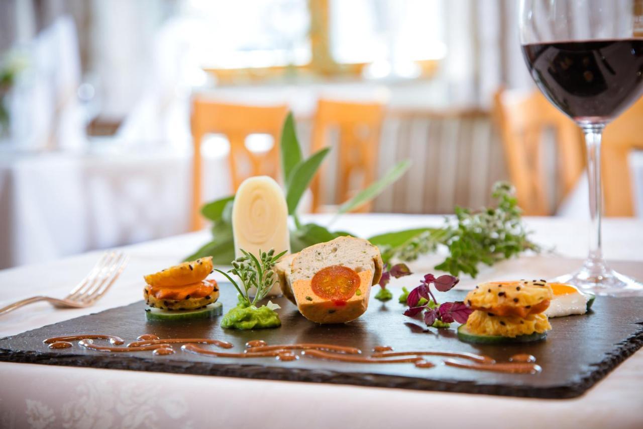 Landhotel Schneider Riedenburg Εξωτερικό φωτογραφία