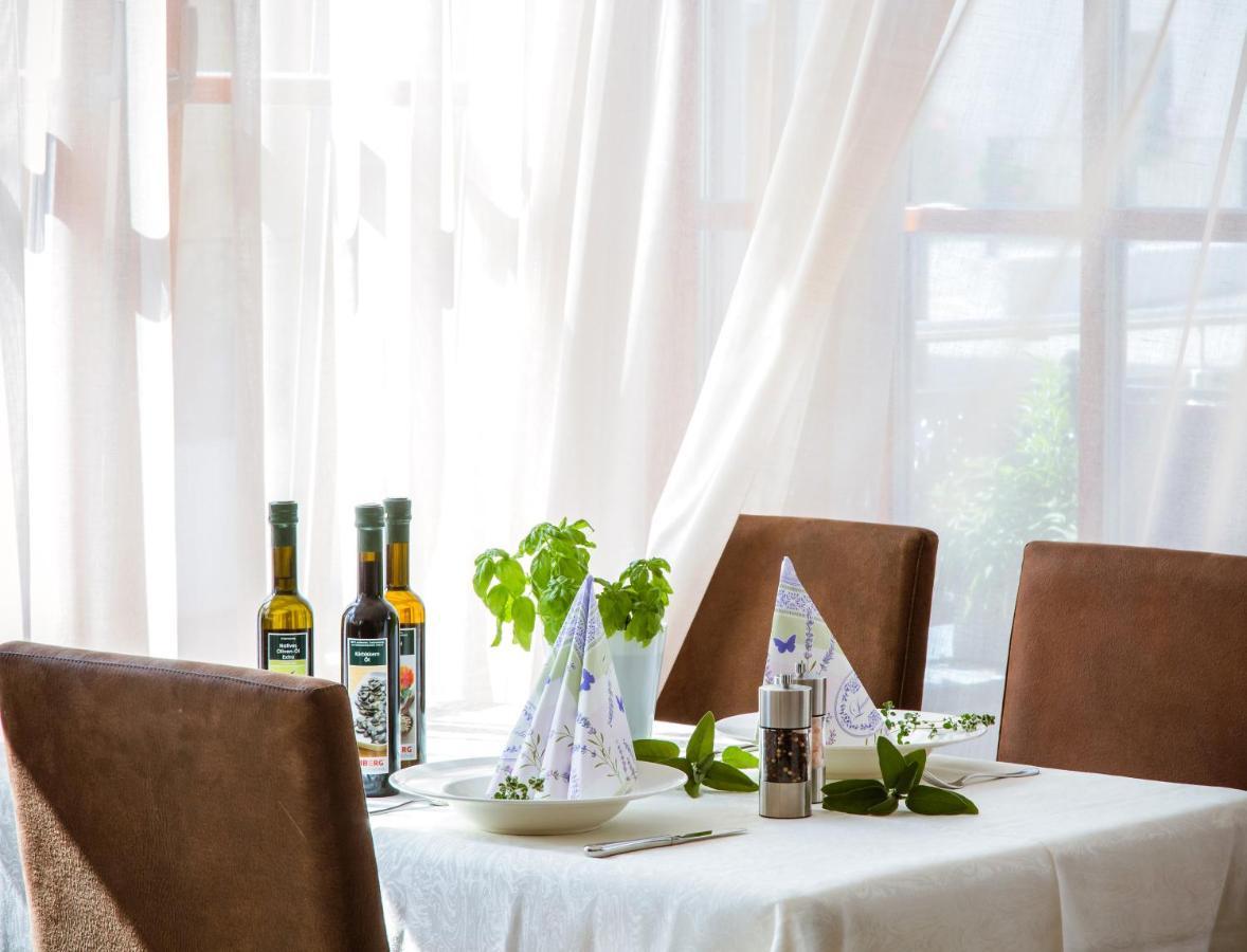 Landhotel Schneider Riedenburg Εξωτερικό φωτογραφία